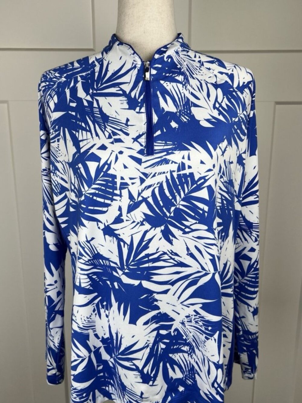 Tail Women’s Blue White Tropical Palm Print 1/4 Zip Golf Pullover XL Long Sleeve